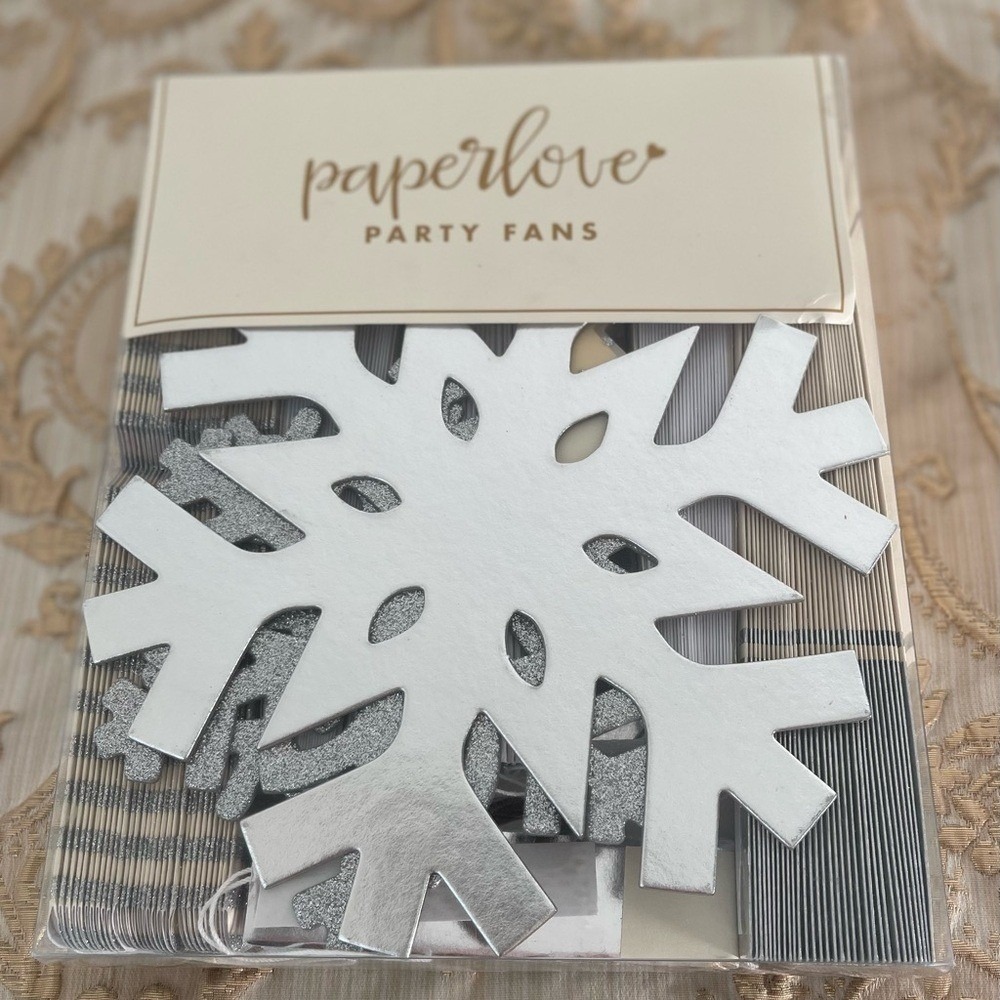 Paperlove Winter White 8 Holiday 3D Snowflakes Silver Christmas Decor NEW